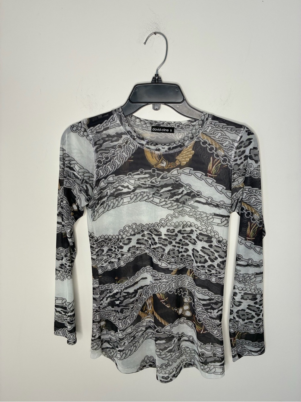 David Cline Black, Gray & Gold Chain-Print Long Sleeve Top